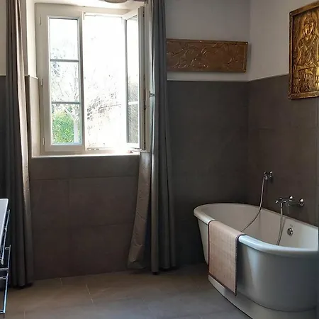 Maison Ideale A Pour 8 Personnes, Avec Grand Jardin Et Equipements Modernes - Fr-1-495-104 * Mendionde